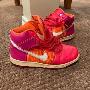Nike 6.0 size 7 sneakers